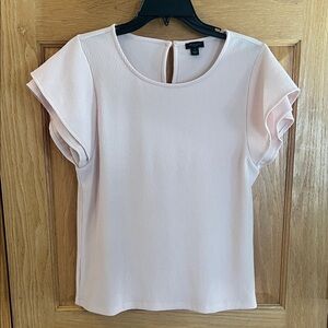 Ann Taylor Factory - Light Pink Blouse - Flutter Shortt Sleeves Top - Medium
